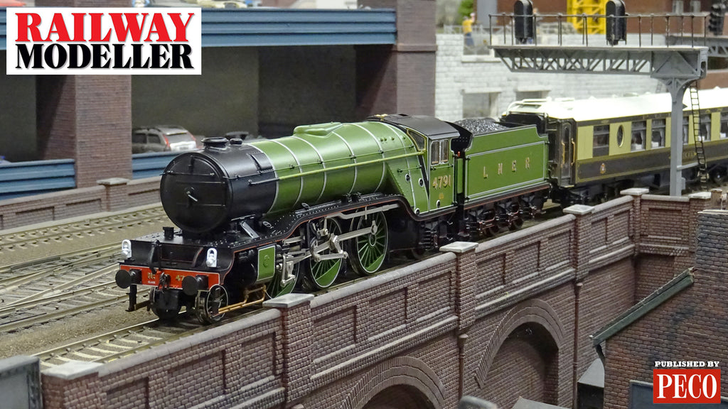 Bachmann Gresley LNER V2 2-6-2 - Railway Modeller - November 2021