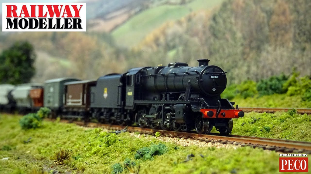 Graham Farish Stanier 8F - Railway Modeller - December 2020