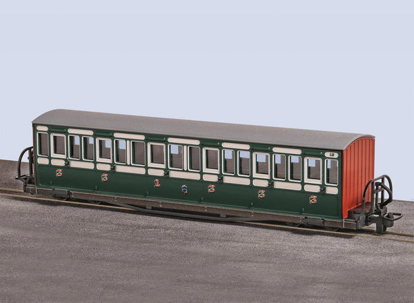 FR Short 'Bowsider' Bogie Coach - Early Preservation - Green 18