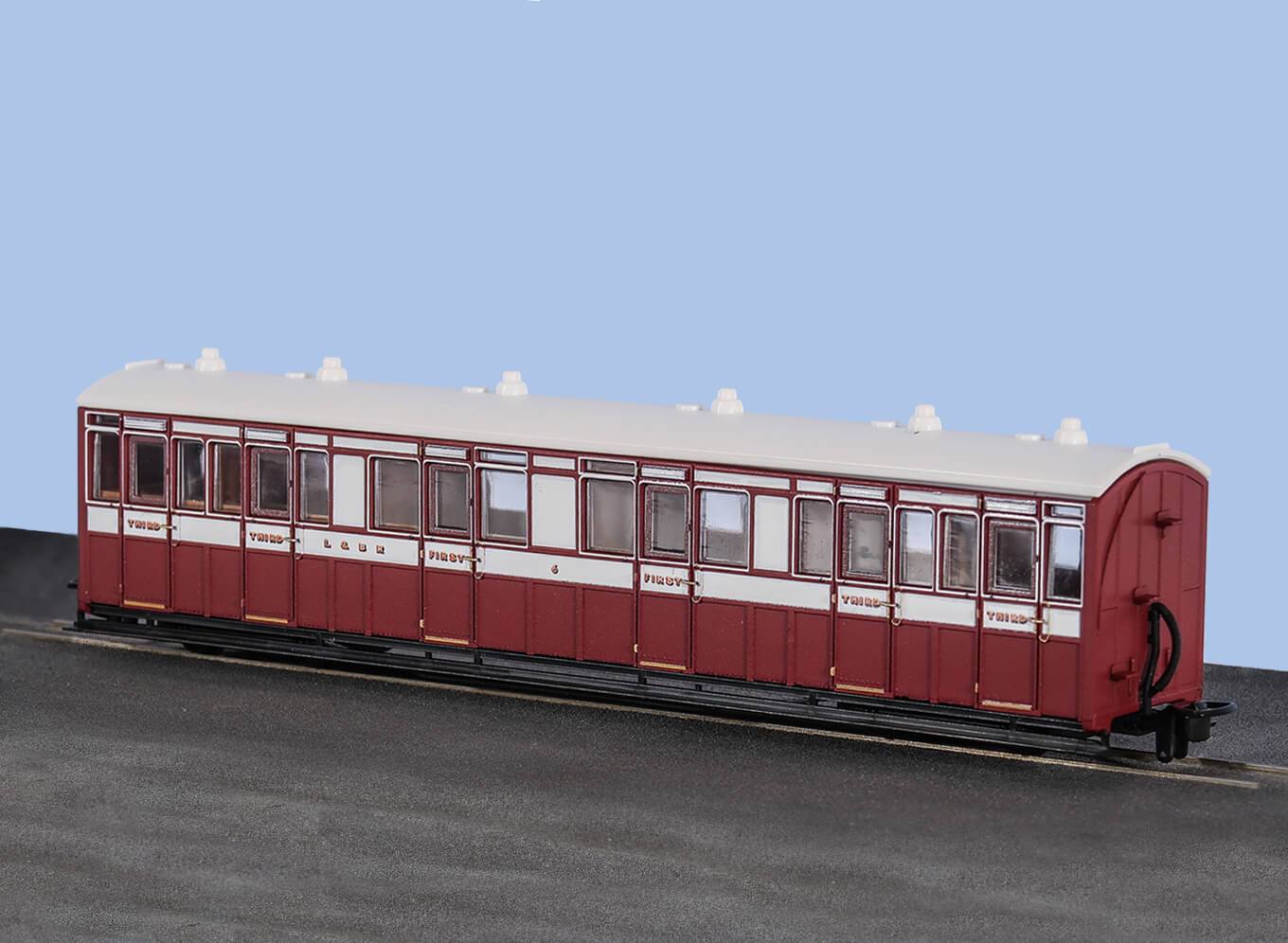 OO-9 Composite Coach Lynton and Barnstaple Livery No 6