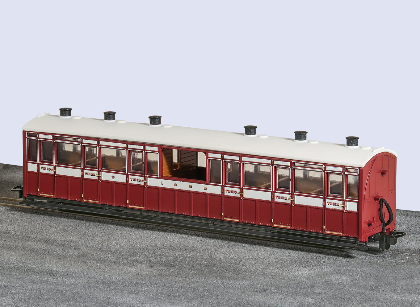 OO-9 Centre Observation Coach Lynton and Barnstaple Livery No 10