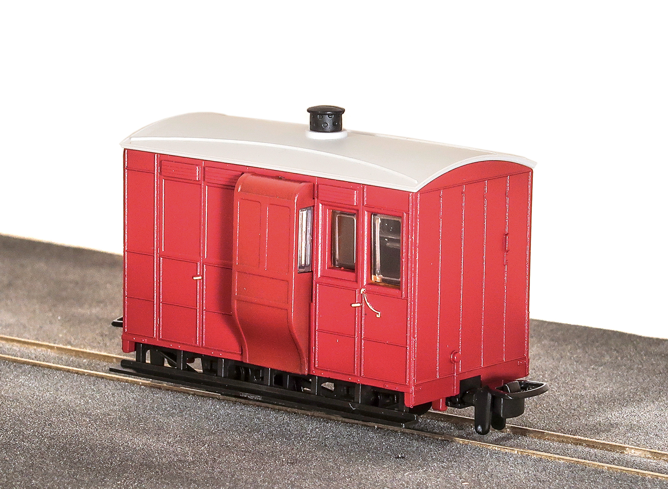OO-9 4 Wheel Brake Coach Red
