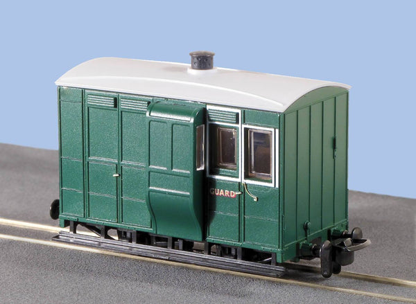 OO-9 4 Wheel Brake Coach with Buffers Freelance