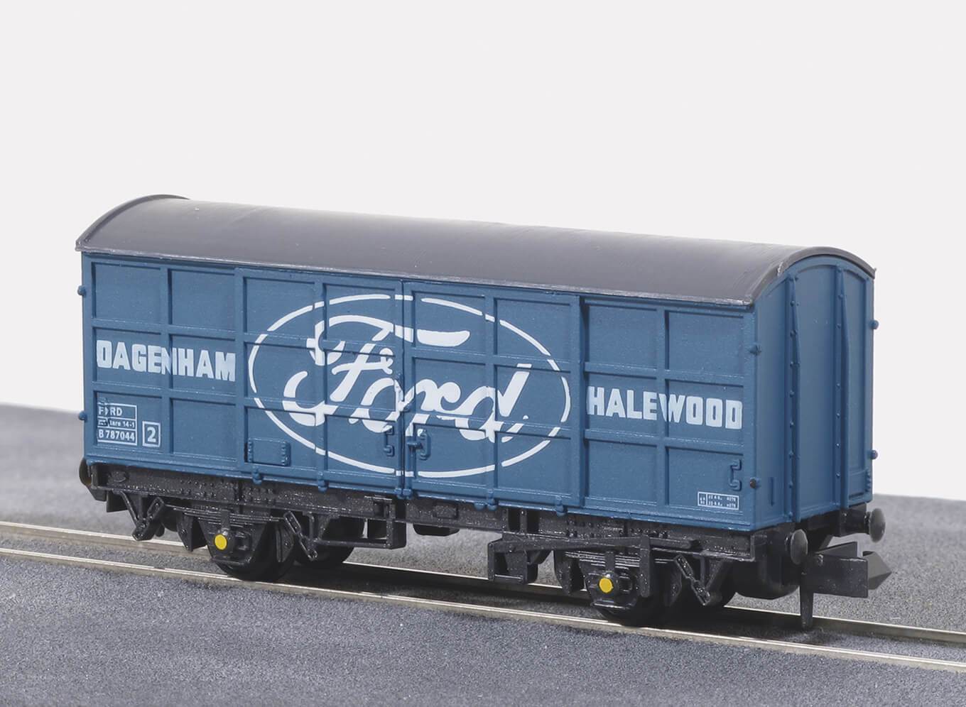 Dagenham - Halewood Pallet Van, Ford No. B787044