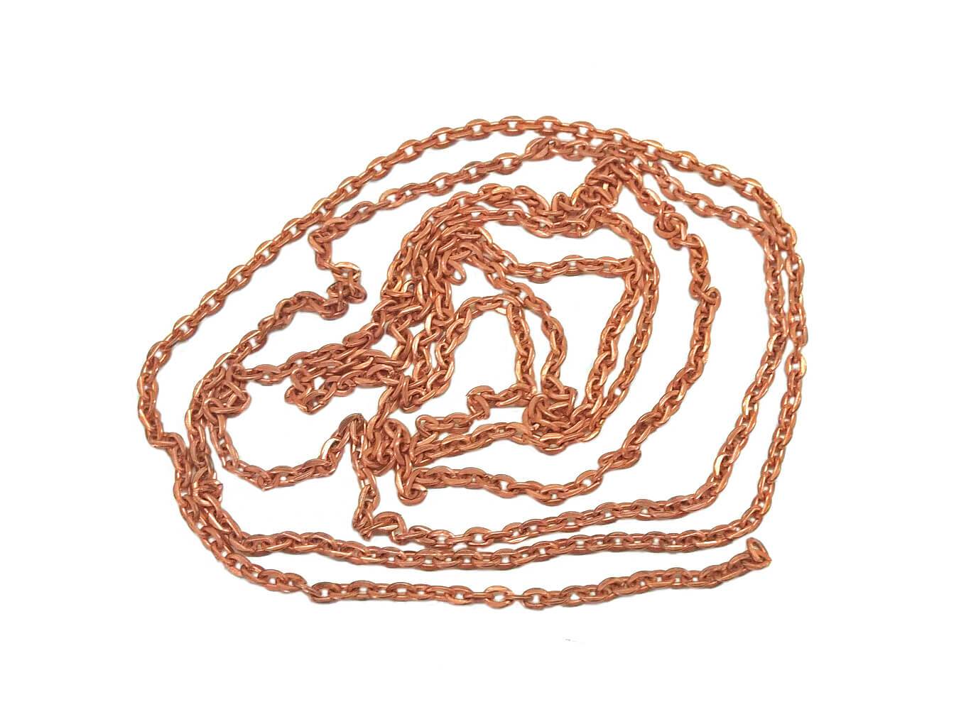 Feine Kette mit 13 Gliedern pro Zoll