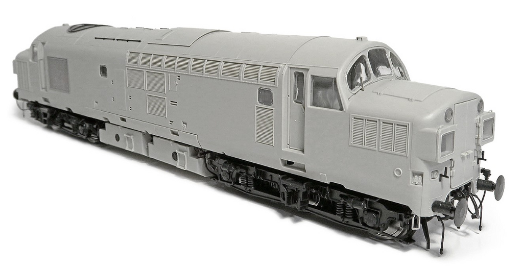 Tractor Tuesday - A First Look At The Accurascale Class 37!