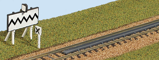 255 - RATIO - N - Water Trough
