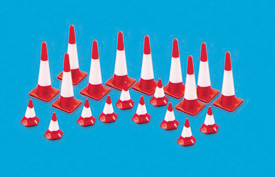 5008 - Modelscene - OO/HO - Traffic Cones (Large & small)