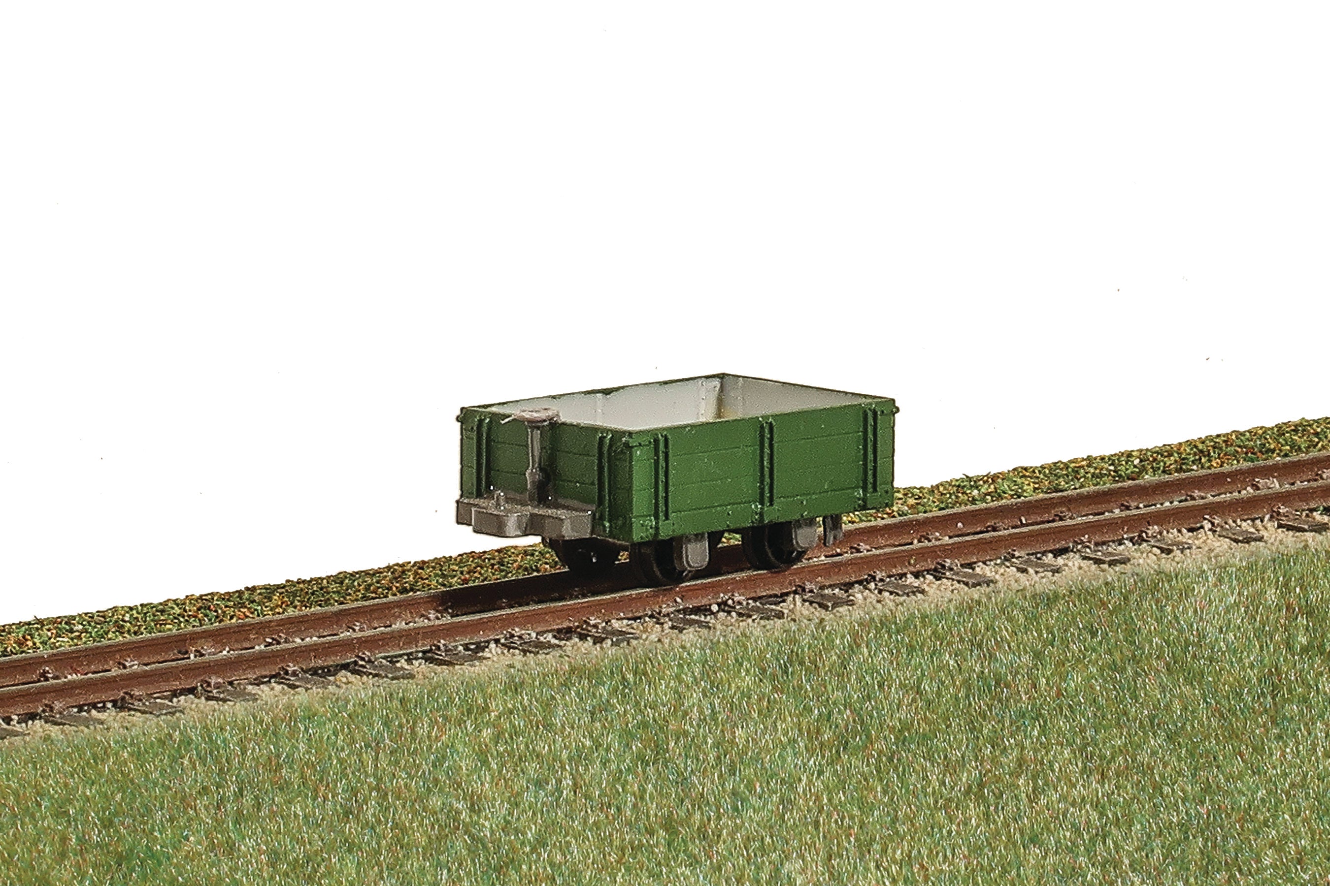DM33 - Dundas - OO-9 - Hudson 4 Wheel Wooden Bodied 3 Plank Open Wagon