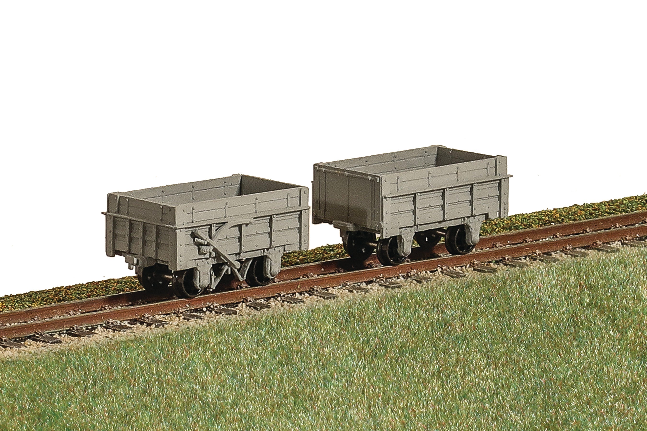DM55 - Dundas - OO-9 - Ffestiniog Rly Granite Wagon