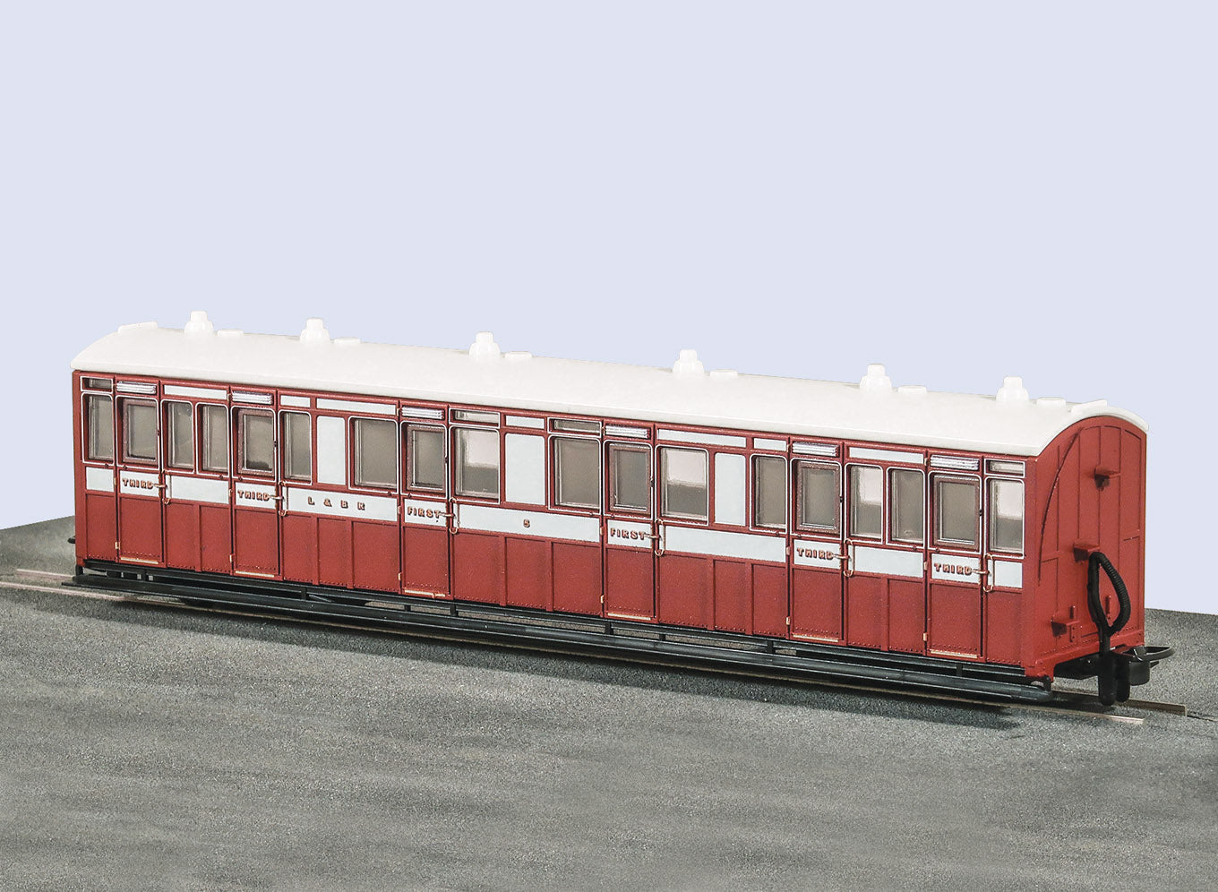 GR400A - PECO - OO-9 - L&B Composite Coach 1st/3rd L & B Livery No. 5