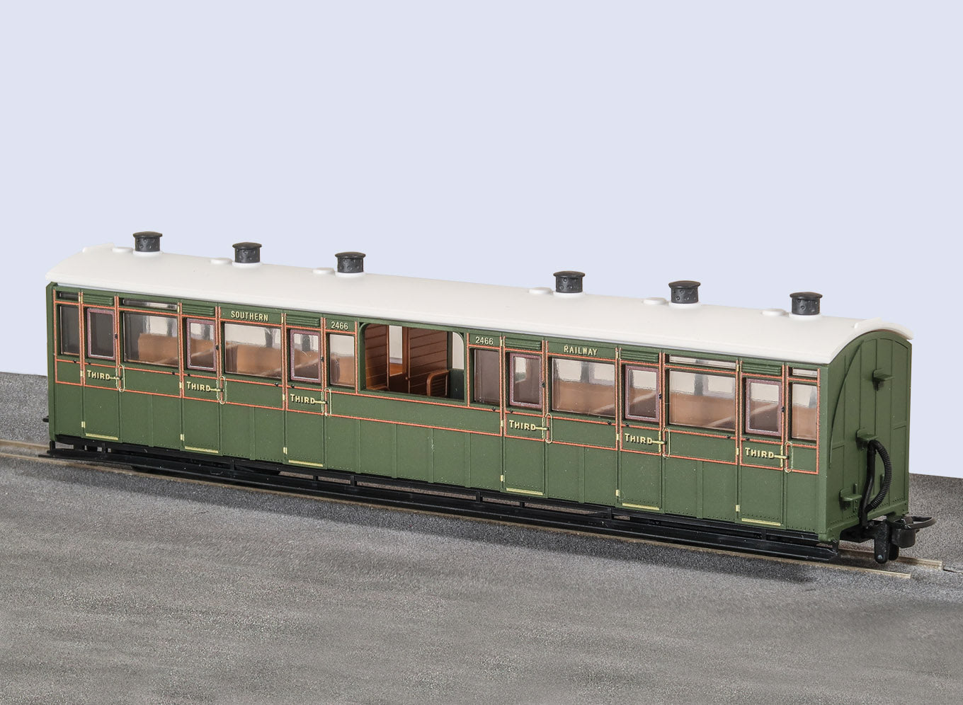 GR451A - PECO - OO-9 - L&B Centre Observation Coach, SR Livery No 2466