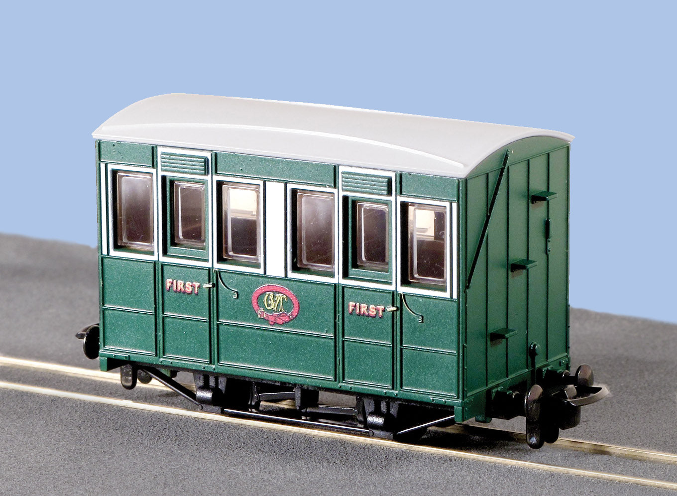 GR505 - PECO - OO-9 - G.V.T./Talyllyn Coach With Buffers