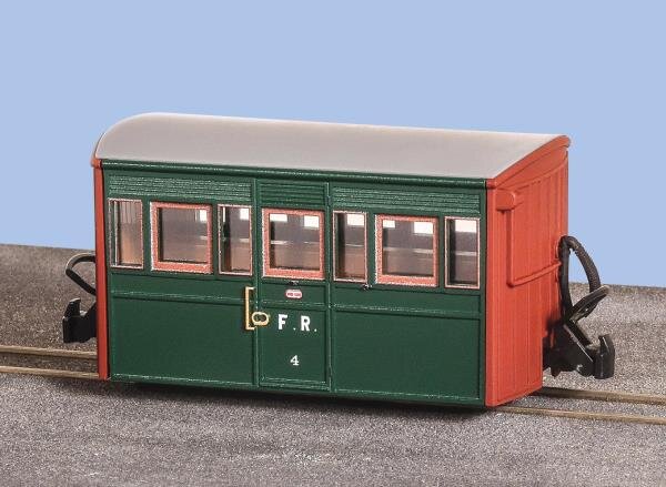 GR557B - PECO - OO-9 - F.R. 4 Wheel Bug Box Coach, 3rd Class, Col. Stephens no. 4