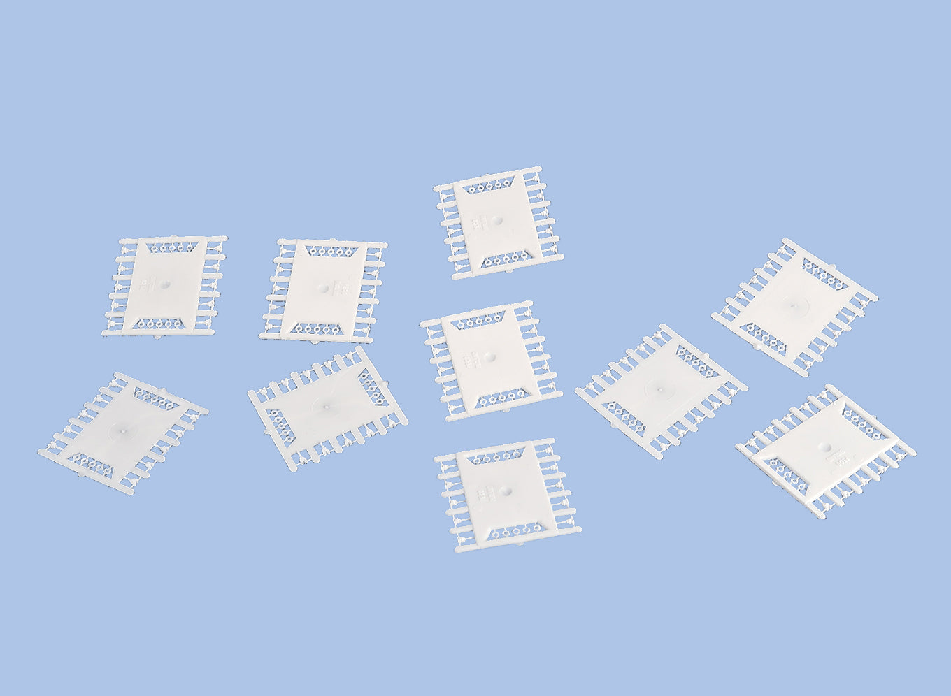 IL120 - PECO - OO/HO - Rail Chairs - third rail (100)