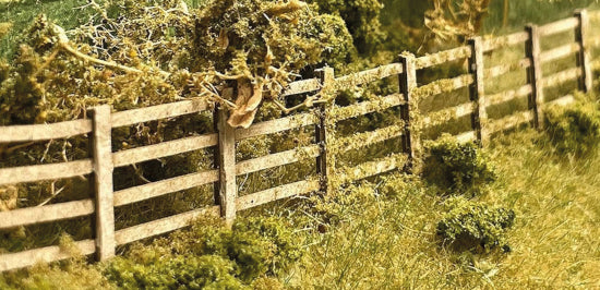 LX006 - Scale Model Scenery - OO/HO - 4ft Post & Rail Fencing