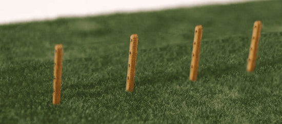 LX058 - Scale Model Scenery - OO/HO - 4ft Fence Posts (pre-drilled)