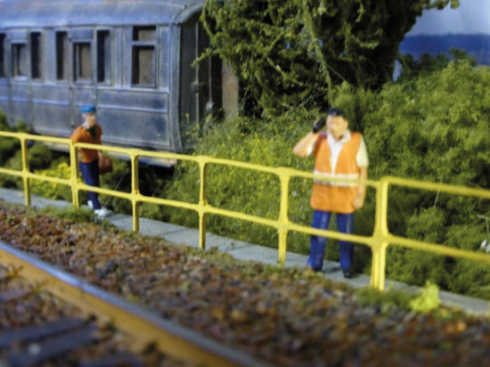 LX176 - Scale Model Scenery - OO/HO - Tubeclamp Railings