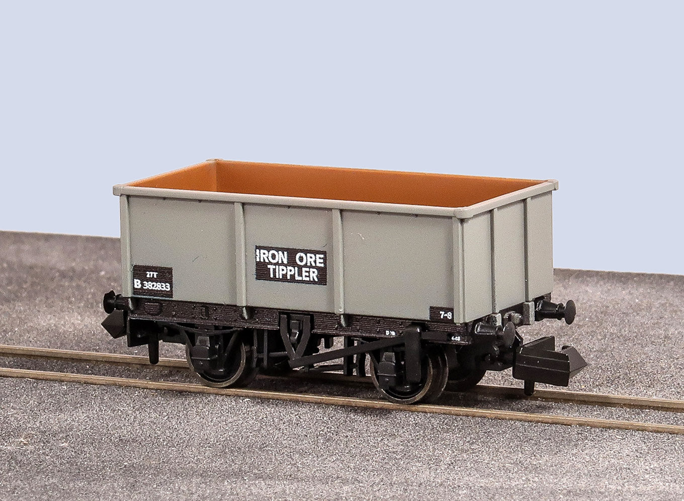 NR1501B - PECO - N - BR Iron Ore Tippler Unfitted Grey