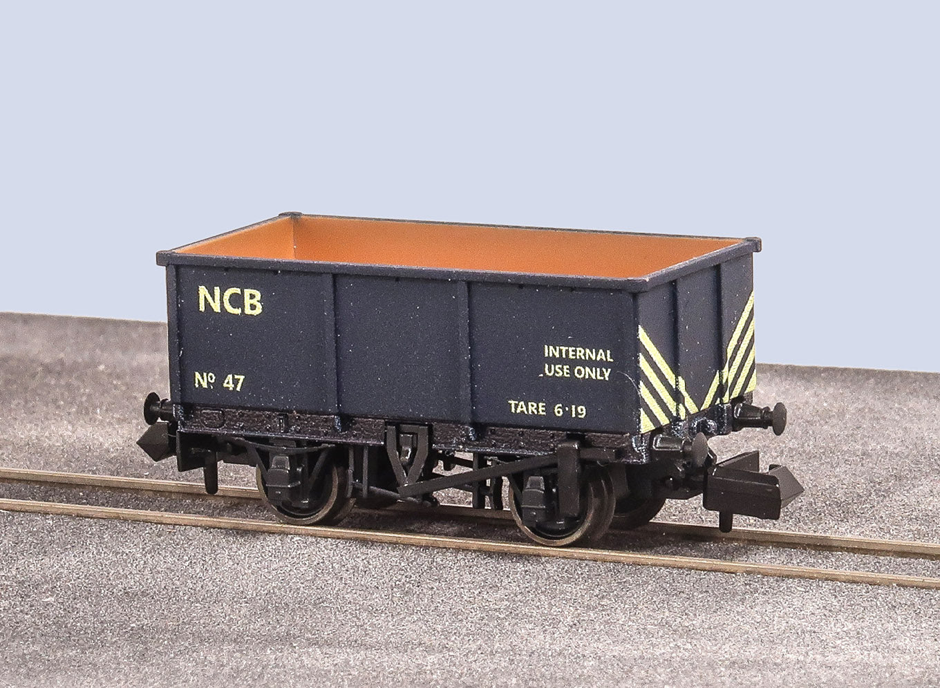 NR1505B - PECO - N - Ex-BR Iron Ore Tippler NCB