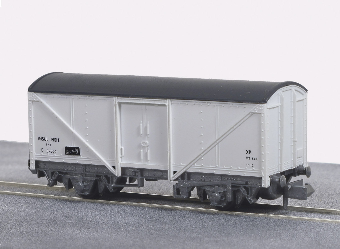 NR6B - PECO - N - Fish Van BR