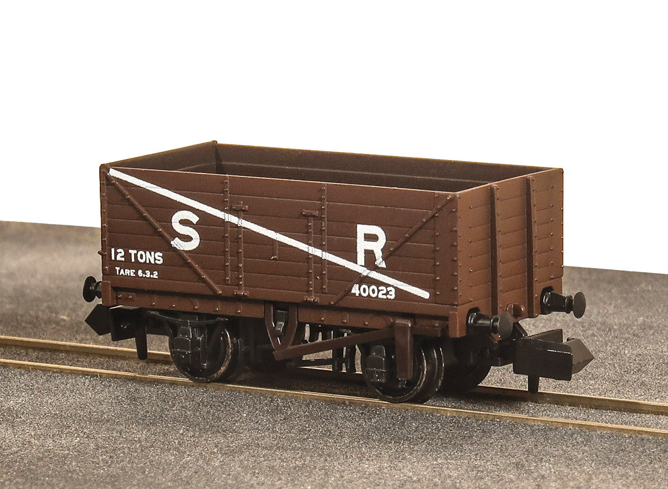 NR7002S - PECO - N - 9ft 7 Pllank Open Wagon SR