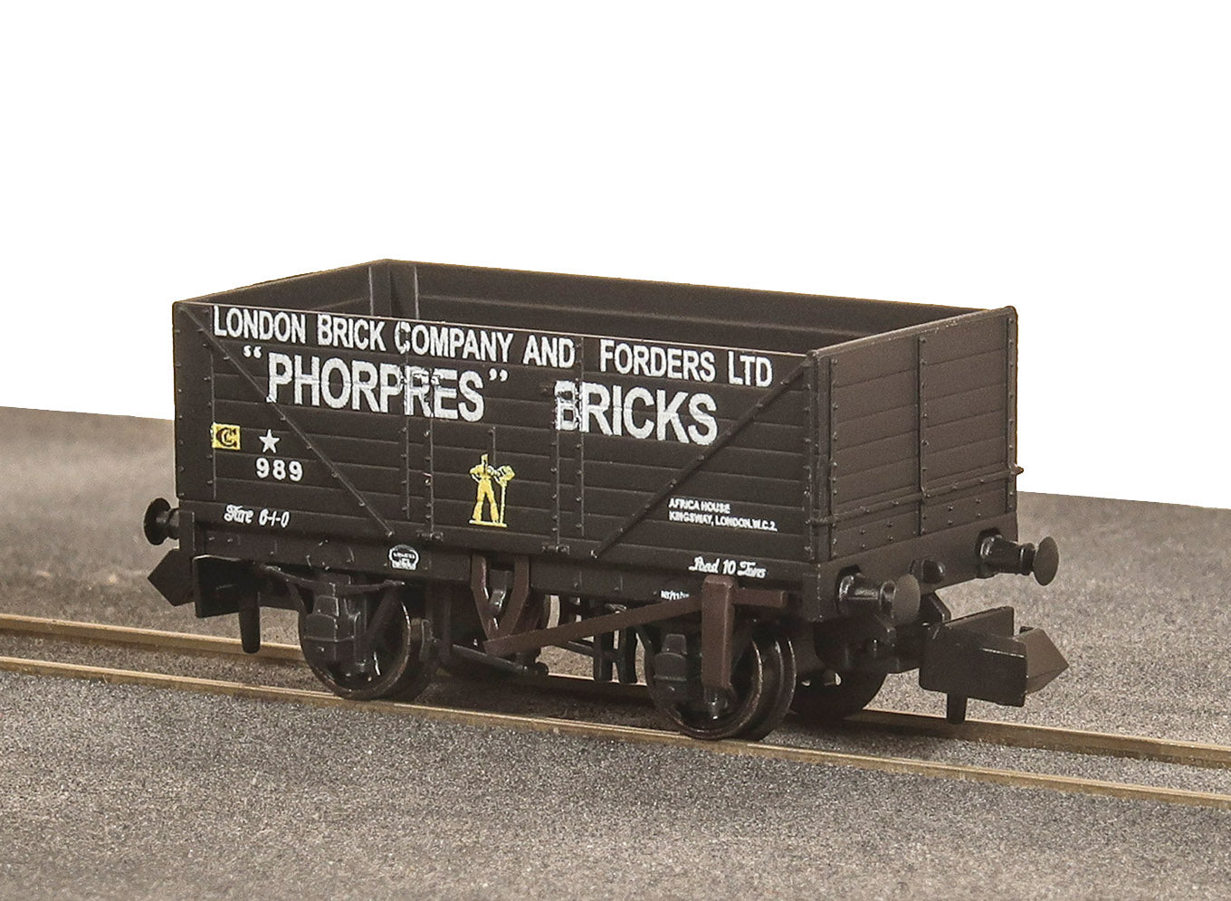 NR7012P - PECO - N - 9ft 7 Plank Open Wagon London Brick Co.