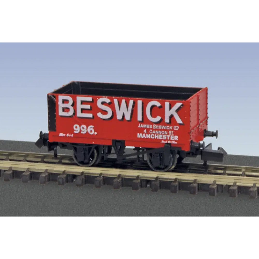 NR7020P - PECO - N - 9ft 7 Plank Open Wagon, James Beswick