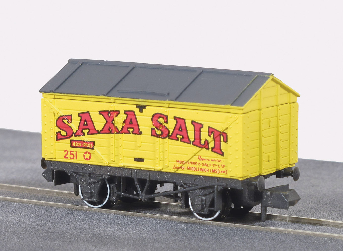 Salt Saxa Yellow