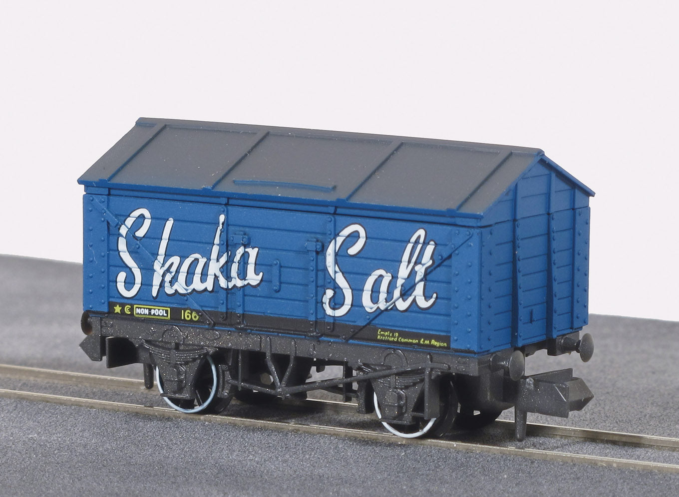 Salt Shaka Bright Blue