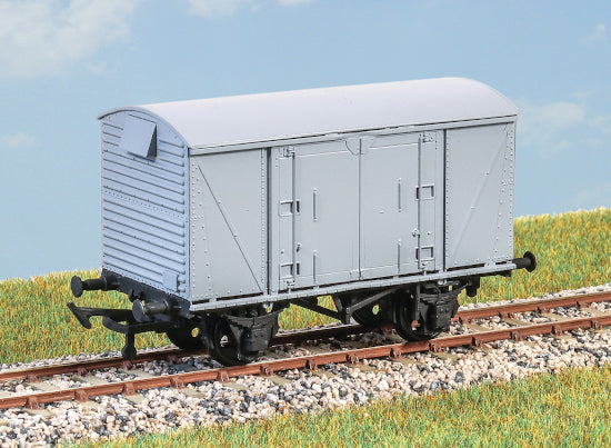 PC41 - Parkside - OO/HO - BR 12 Ton Van Vanwide