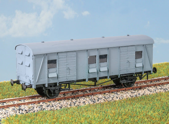 PC47 - Parkside - OO/HO - BR CCT Parcels Van