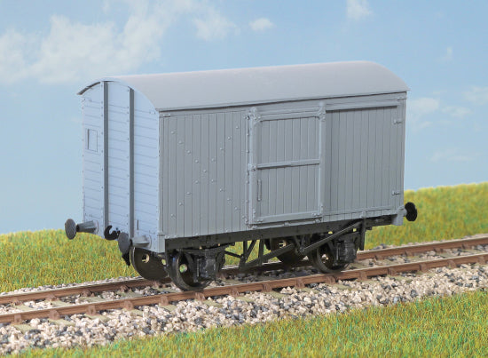 PC61 - Parkside - OO/HO - LNER 12 Ton Goods Van