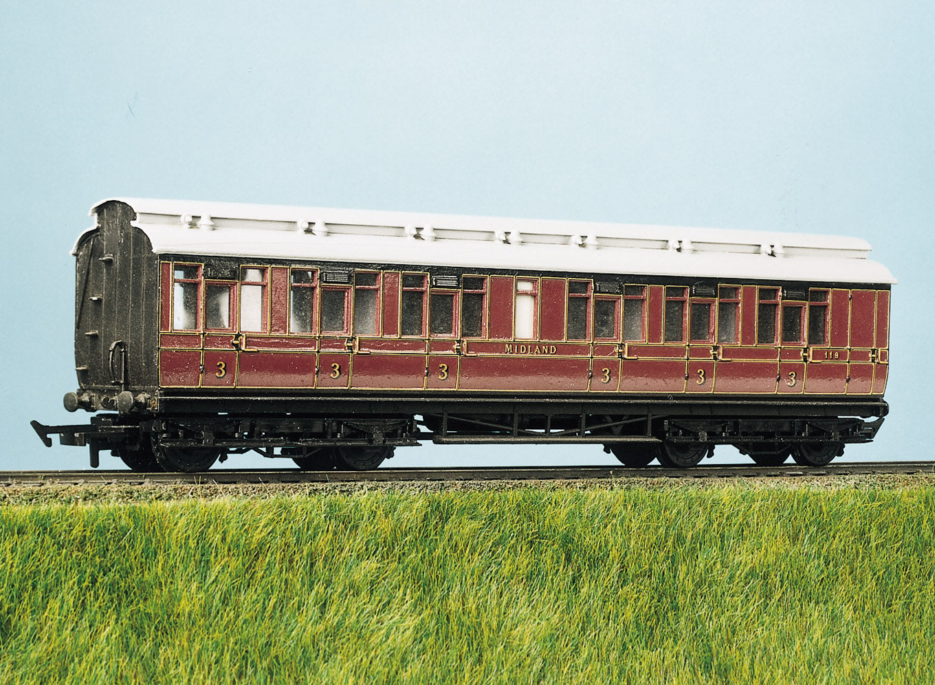 PC720 - Parkside - OO/HO - LMS (Ex MR) Clerestory, All 3rd & luggage