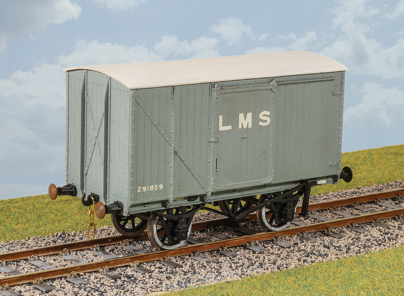 PS07 - Parkside - O - LMS 12 Tonnen Güterwagen