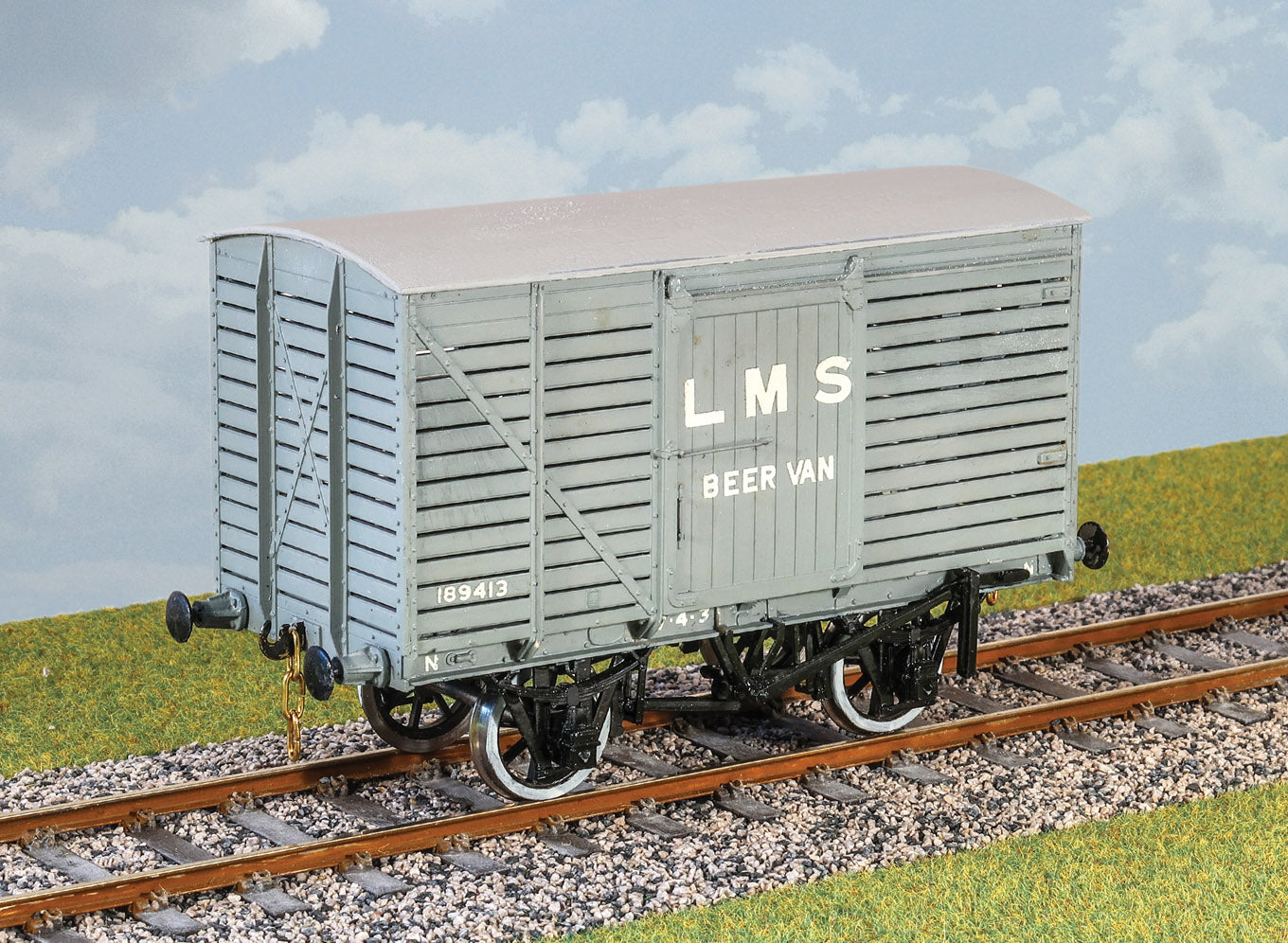 PS08 - Parkside - O - LMS Bierwagen