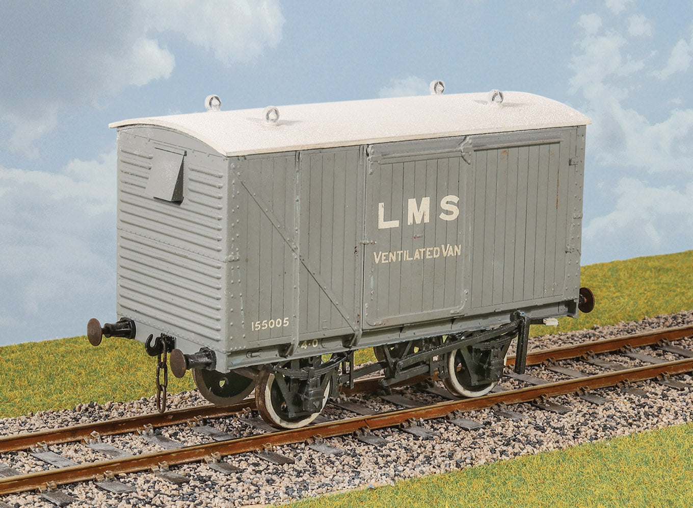 PS09 - Parkside - O - LMS Lüftungswagen mit gewellten Stirnwänden