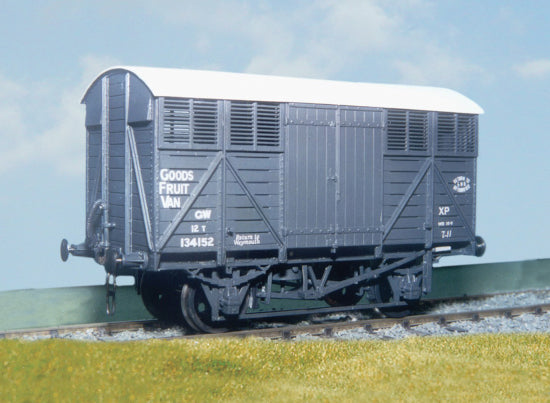 PS29 - Parkside - O - GWR 12 Ton Fruit Van