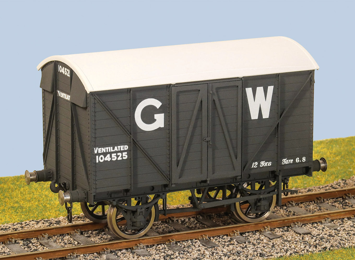 PS606 - Parkside - O - GWR 10ton Ventilated Box Van
