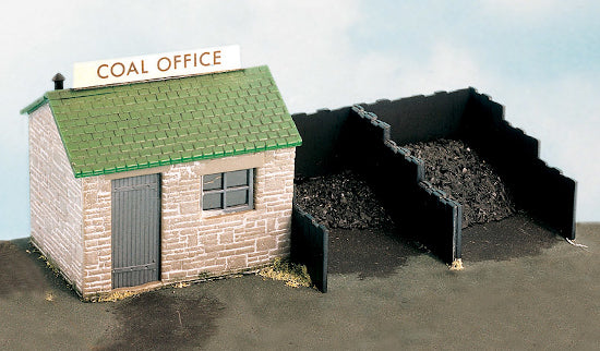 SS15 - Wills - OO/HO - Coal Yard & Hut