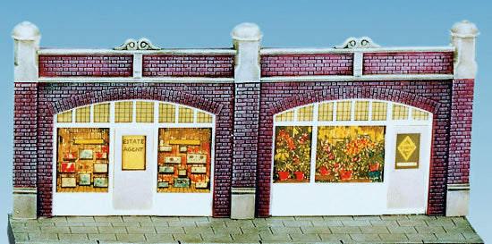 SS18 - Wills - OO/HO - Station Forecourt Shops
