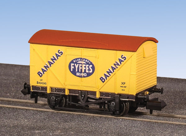 BR Vanfit Wagon -  Fyffes Bananas