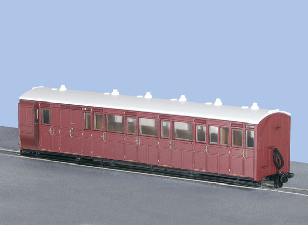 OO-9 Brake Composite Coach Unlettered Indian Red
