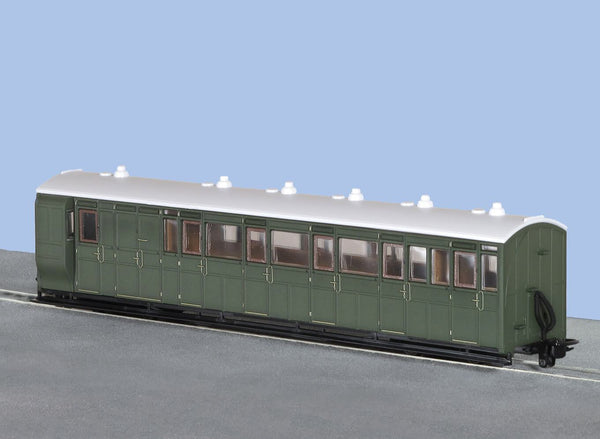 OO-9 Brake Composite Coach Unlettered Green
