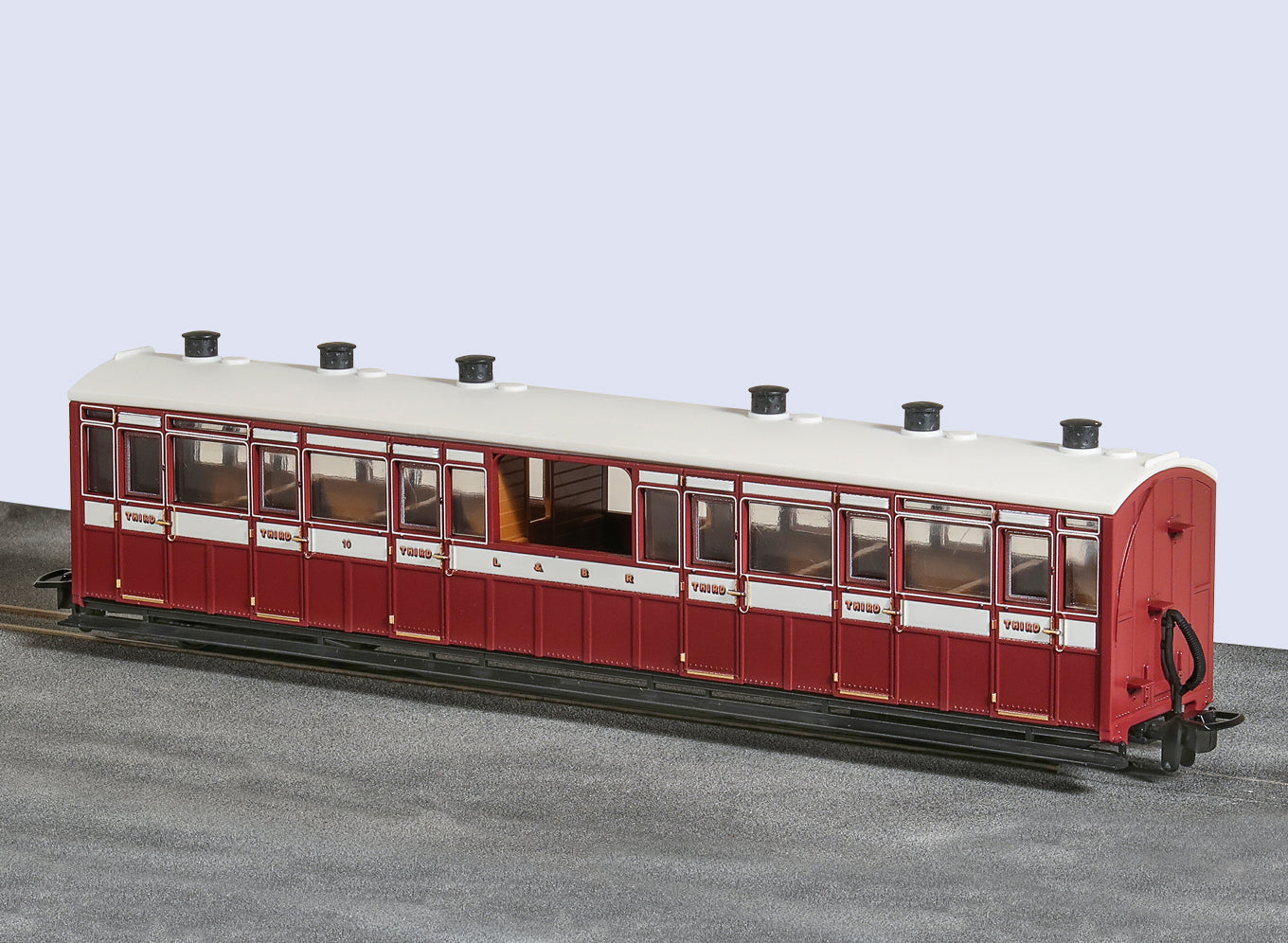 OO-9 Centre Observation Coach Lynton and Barnstaple Livery No 10