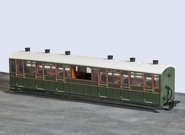 OO-9 Centre Observation Coach SR Livery No 2468