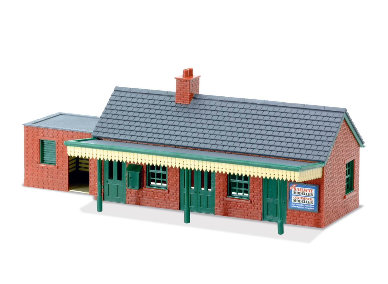 Country Station, Brick