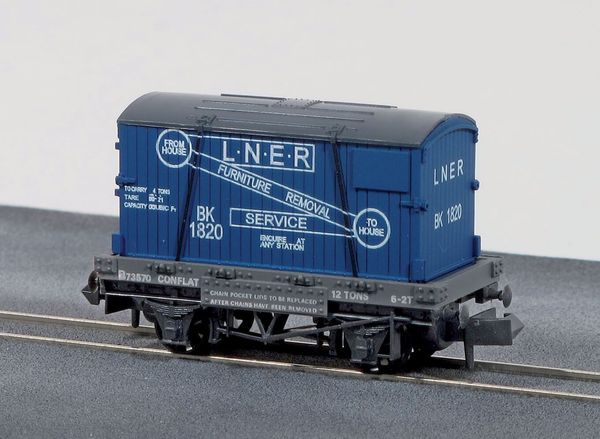 LNER Furniture Removals Conflat Wagon mit Container