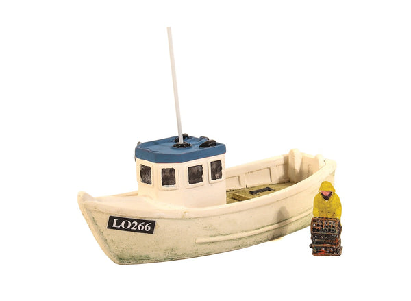 Hummerboot mit Fischer und blauem Dach