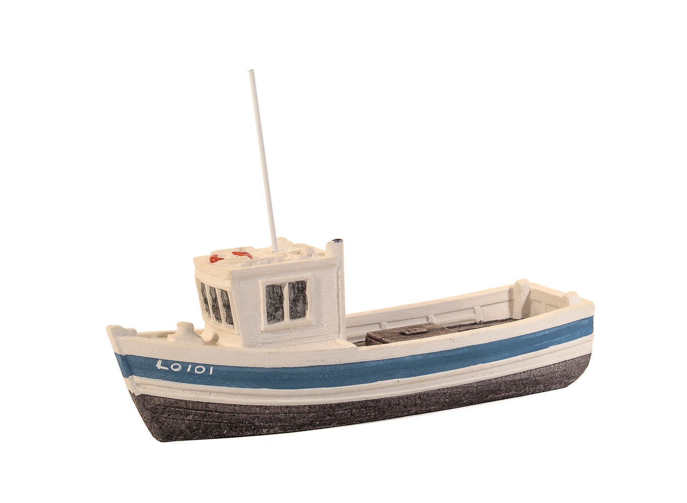 Small Fishing Boat Forward Wheelhouse – PECO